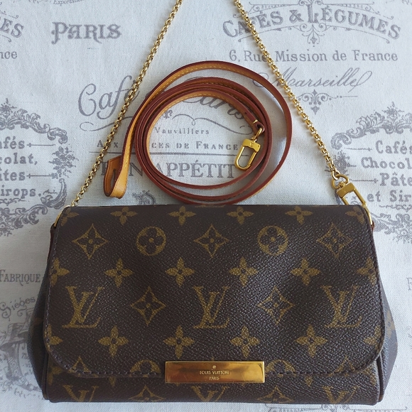❣️SOLD❣️Louis Vuitton Favorite PM - Picture 3 of 15